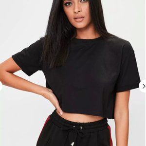 Black Cropped Tshirt